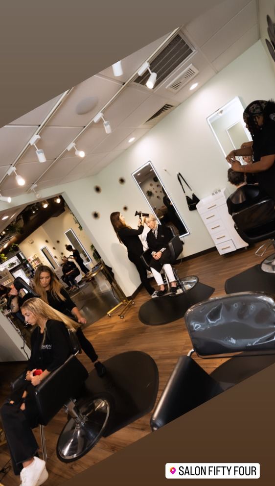 Styling stations